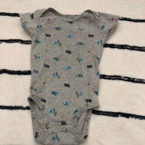 Lightly worn carter’s short sleeve onesies